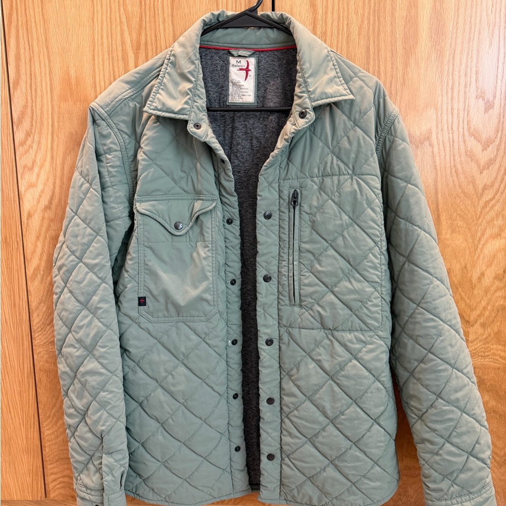 Men's Quilted Shirt Jacket in Sage Green